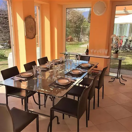 Feriehus Azzurra Verbania